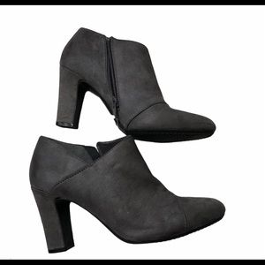 Aereosoles grey women’s Heels‎ Shoes Sz 7.5